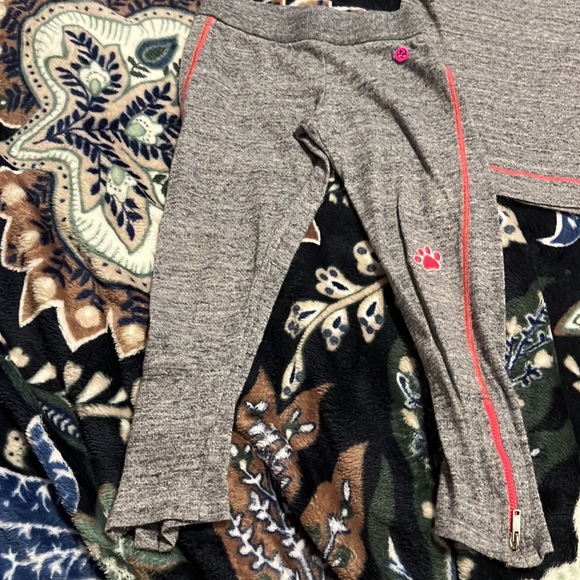 Gucci 2 piece “embellished” size 4 - Picture 2 of 12